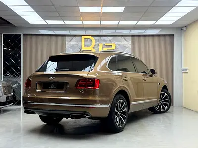 صورة 4 لـ 2017 Bentley BENTAYGA