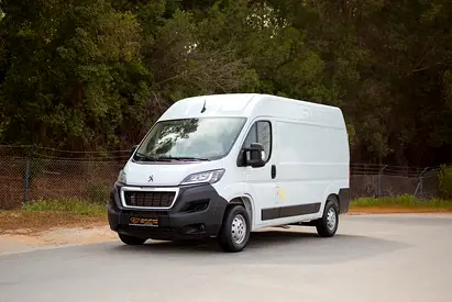 Peugeot Boxer L2H2 Delivery Van | GCC Specs | Ref#P22140