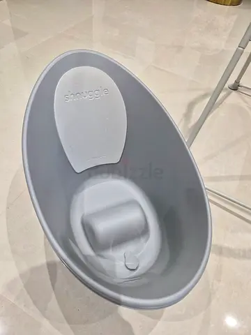 Shnuggle Baby Bath Tub with Foldable Stand - Grey