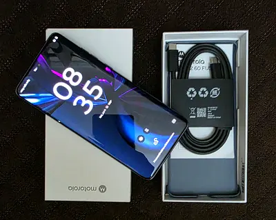 MOTOROLA EDGE 60 FUSION BRAND NEW JUST OPEN BOX