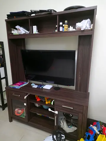 Big TV stand with drawers