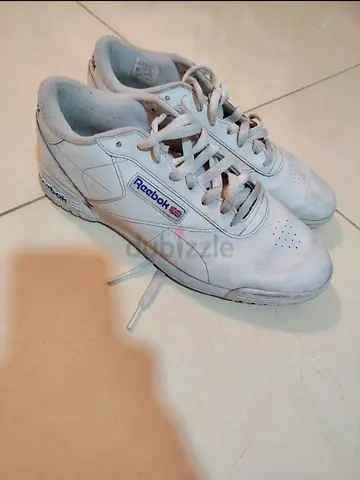 White Reebok Classic Leather Sneakers - Size Not Specified, Used