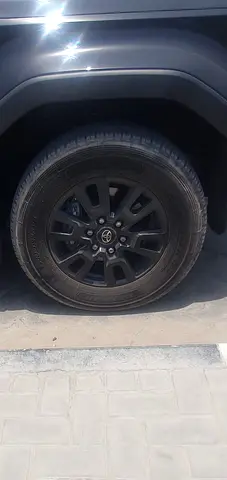 Original rims and tyres land cruiser prado 2025