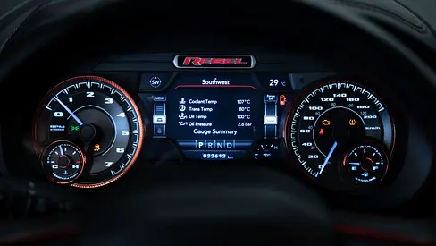 صورة 15 لـ 2021 RAM 1500