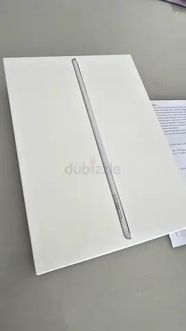 Apple iPad (With box) - 128GB Silver, Wi‑Fi / 6th Gen