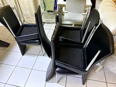 Dinning chairs for free 6 pcs