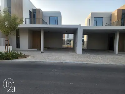 VACANT | FAMILY FRIENDLY | SINGLE ROW