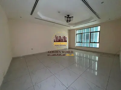 🏙️ 3BR in Al Majaz 3, Corniche. Parking, balcony, master room, 4 baths, maid’s room, city view.