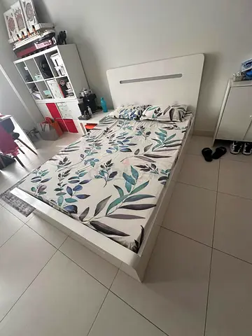 Double bed