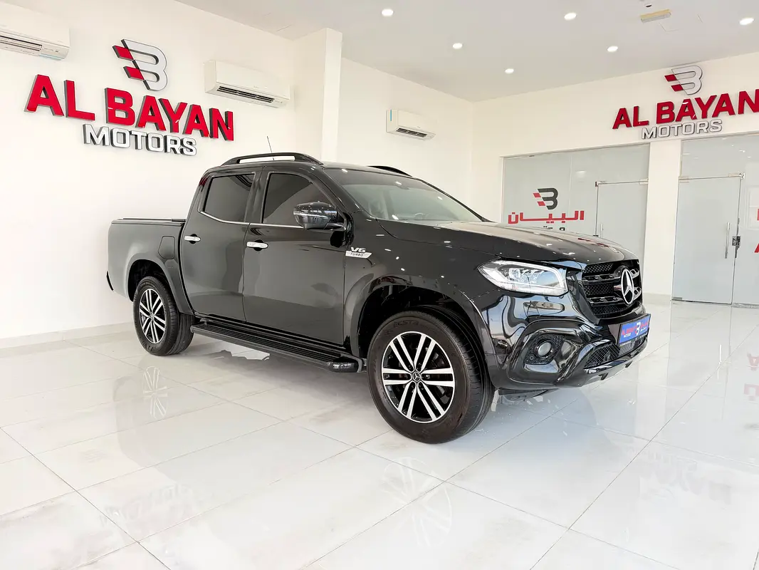 Mercedes-Benz X Class 2020 — photo 1 of 16