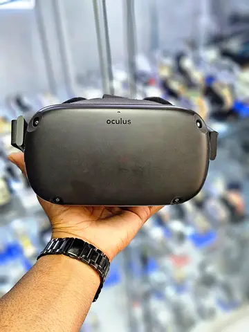 Oculus Quest 2 VR Gaming Headset