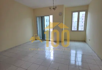LARGE LAYOUT STUDIO WITH BALCONY FOR RENT || Y24