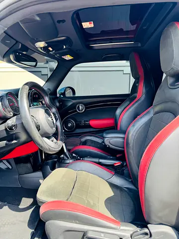 2017 MINI COOPER — фото 10
