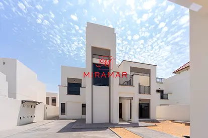 Brand New | 4+Maid | Modern Design | Ready to Move