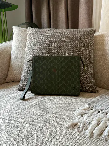 Gucci Green monogrammed clutch wristlet - small designer pouch super master quality