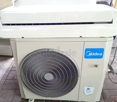 Split Ac 2 Ton Used Once just