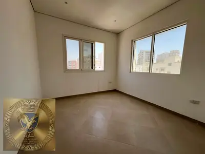 شقة غرفة وصالة للايجار السنوي في منطقة القليعة اول ساكن مساحة واسعة تشطيب سوبر لوكس موقع متميز اطلالة مفتوحة