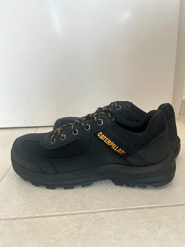 Caterpillar black work safety sneakers - size available (brand new)