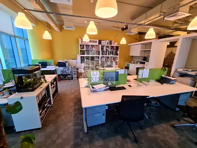 Premium Fitted Office | Canal view | Prime location | Vacant
