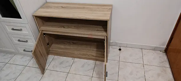 Small two-door storage cabinet / shoe cabinet in oak finish