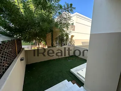 Well-Maintained 2 Bed Townhouse | Great Offer | For SALE