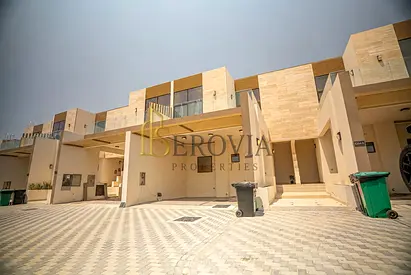 READY | FURNISHED | MOTIVATED SELLER