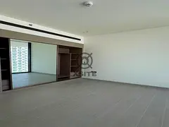 Private Pool | High Floor | Community View