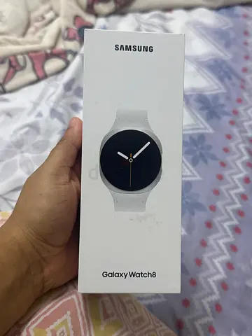 Samsung Galaxy Watch8 - White
