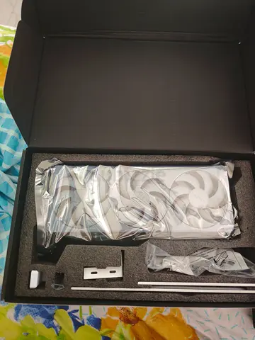 Nvidia Gigabyte AERO RTX 5080