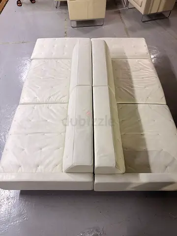 Paltrona Frau italy 2 sectional White 3-Seater Leather Sofa - Good Condition