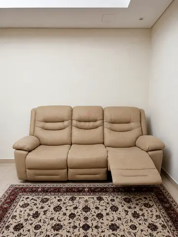 Moving Out Sale - Furniture and Appliances with excellent condition