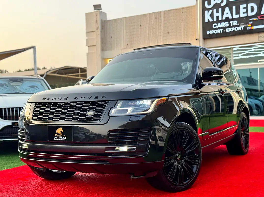 Land Rover Range Rover 2019 — photo 1 of 20