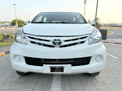 2015 Toyota AVANZA 照片 4