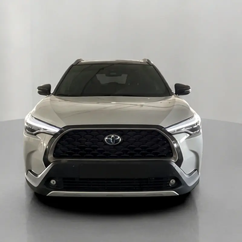 Toyota Corolla Cross 2024 — photo 1 of 20