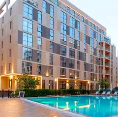 Like a brand new appartment 1bhk gym pool and covered parking in mamsha community only 41k prime Loc