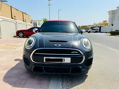 2017 MINI COOPER — фото 1