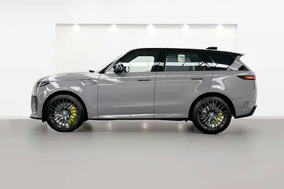 2025 RANGE ROVER SPORT SV EDITION TWO / GCC / CARBON FIBRE TRIM / DEALER WARRANTY