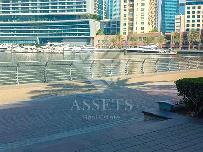 Exclusive Waterfront Shop Marina Walk