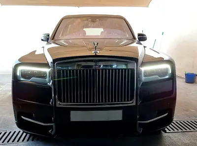Rolls-Royce Cullinan 2019 Standard GCC Specs