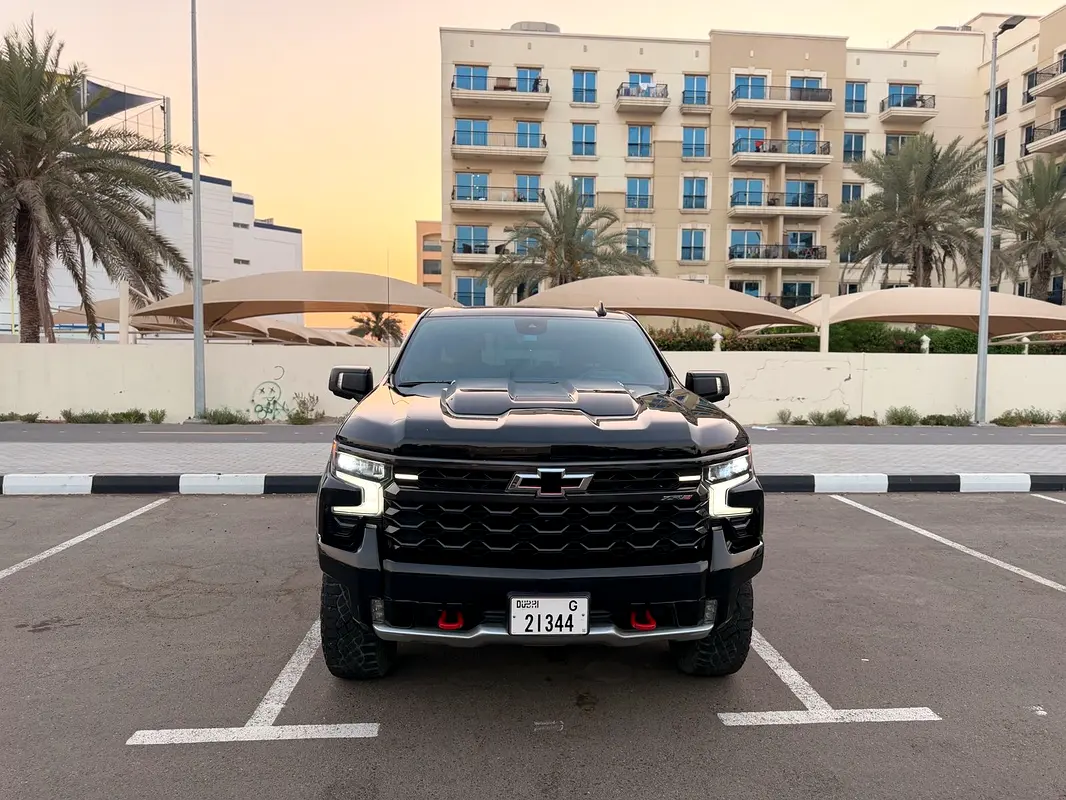 Chevrolet Silverado 1500 2022 — photo 1 of 16