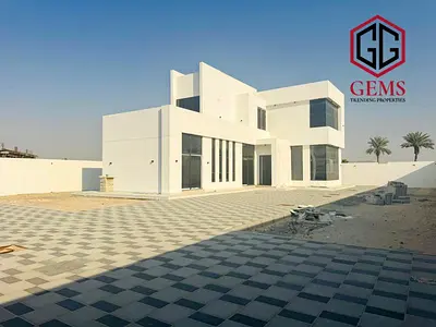 BRAND NEW | OUTSTANDING | MAID ROOM | GARDEN