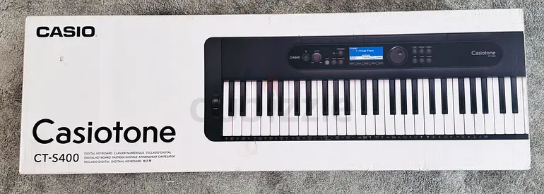 CASIO CT-S 400 keyboard with stand