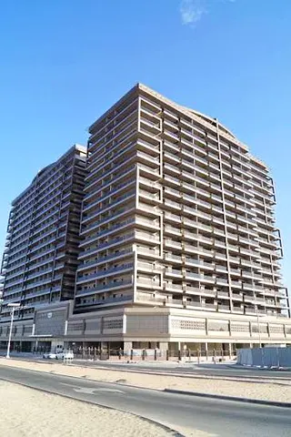 Elite 10 // Furnished Studio with Balcony For Rent