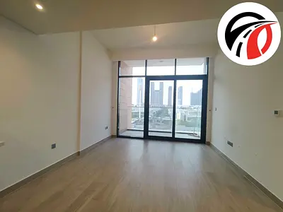Spacious Layout Stunning view Big Wardrobe