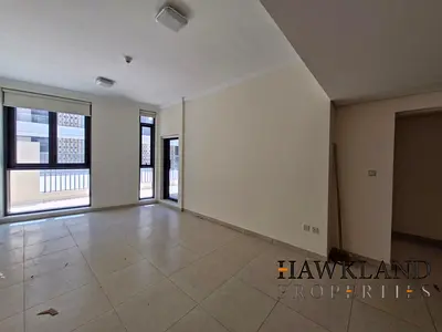 Spacious 1BR Apartment in Al Multaqa Avenue