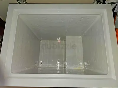 Large chest freezer / deep freezer - good working condition