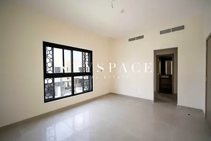 Solar-Powered Signature Villa | Modern Smart Lifestyle | Resale