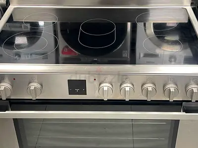 Bosch electric cooker for sell 90×60cm good working