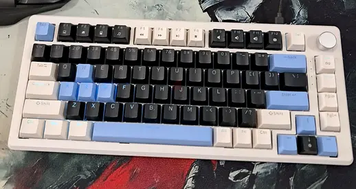 Magegee star75 (start75) keyboard with Custom Keycaps - Compact Layout