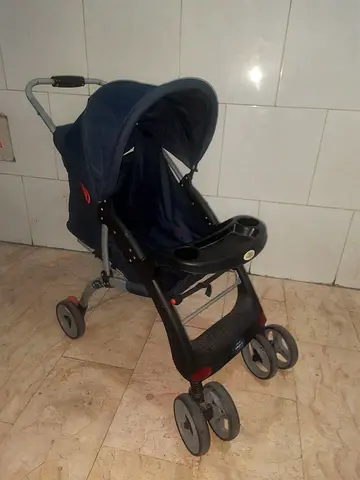 baby stroller with tray and canopy عربه اطفال (foldable.. قابله للطي)